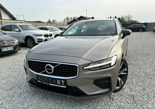 Volvo V60 cena 99990 przebieg: 92000, rok produkcji 2019 z Strumień małe 704